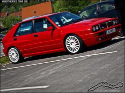 LANCIA DELTA red