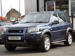 LAND ROVER FREELANDER 1.8 black