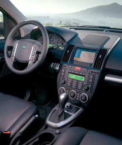 LAND ROVER FREELANDER interior