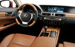 LEXUS GS interior