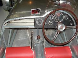 LOTUS 7 interior