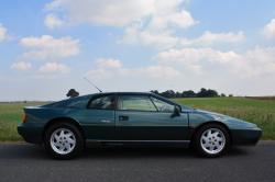 LOTUS ESPRIT green