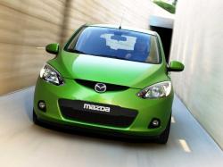 MAZDA 2 green