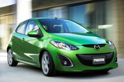 MAZDA 2 green