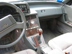 MAZDA 929 interior