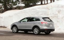 MAZDA CX-9 white