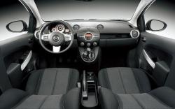 MAZDA DEMIO interior