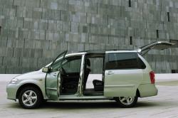 MAZDA MPV 2.3 green