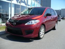 MAZDA MPV 2.3 red