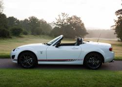 MAZDA MX-5 white