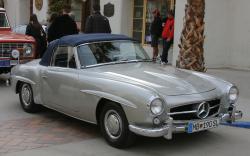 MERCEDES-BENZ 190 silver