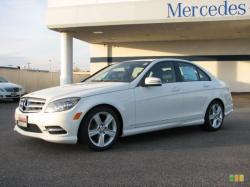 MERCEDES-BENZ C-CLASS white