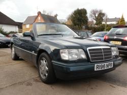 MERCEDES-BENZ E-CLASS green