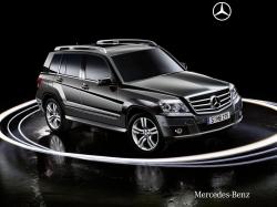 MERCEDES-BENZ GLK black