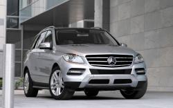 MERCEDES-BENZ ML silver