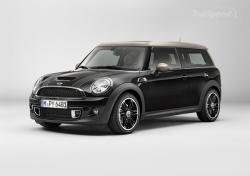 MINI CLUBMAN green