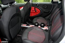 MINI COUNTRYMAN interior