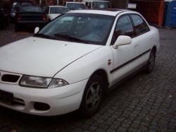 MITSUBISHI CARISMA white