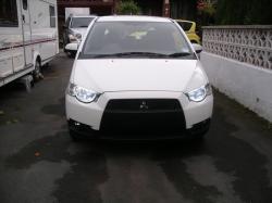 MITSUBISHI COLT white