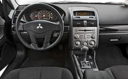 MITSUBISHI GALANT interior