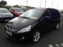 MITSUBISHI GRANDIS 2.0 black