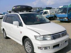 mitsubishi grandis chariot