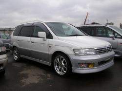 mitsubishi grandis chariot