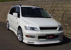 mitsubishi grandis chariot