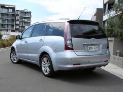 mitsubishi grandis