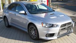 MITSUBISHI LANCER EVOLUTION silver