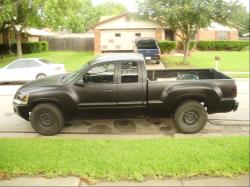 MITSUBISHI RAIDER blue