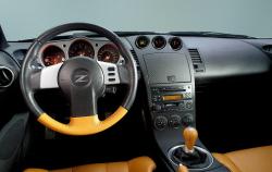 NISSAN 350 Z interior