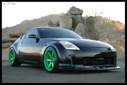 NISSAN 350Z green