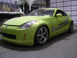 NISSAN 350Z green