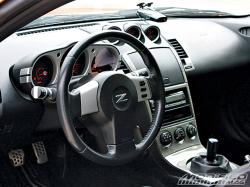 NISSAN 350Z interior