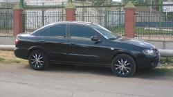 NISSAN ALMERA black