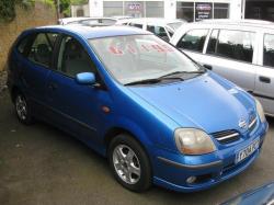 NISSAN ALMERA blue