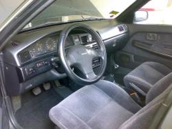 NISSAN BLUEBIRD 2.0 interior