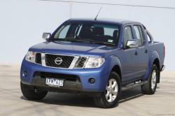 NISSAN NAVARA blue