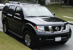 NISSAN PATHFINDER black