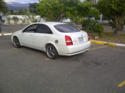 NISSAN PRIMERA white