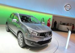 Grey Nissan Qashqai by Elenarts