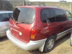 NISSAN QUEST brown