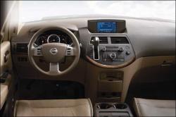 NISSAN QUEST interior