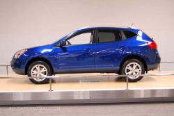 nissan rogue awd