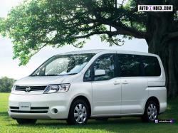 NISSAN SERENA brown