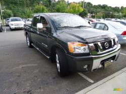 NISSAN TITAN brown