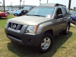 NISSAN XTERRA brown