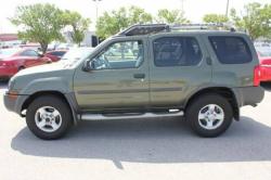 NISSAN XTERRA green