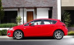 OPEL ASTRA red